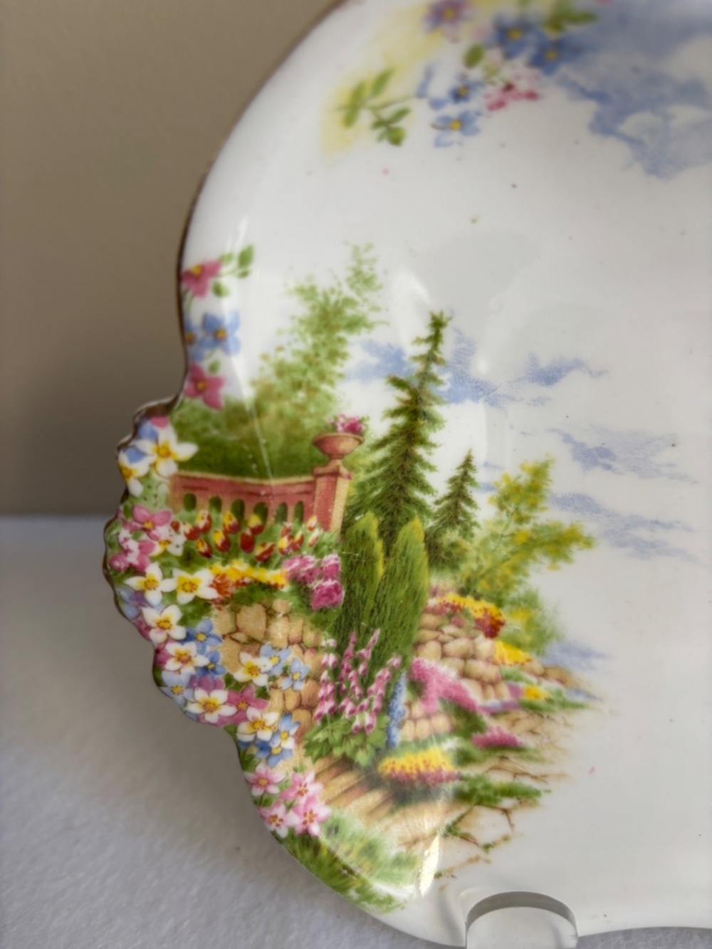Royal Albert Kentish Rockery Square Small Bowl - Picture 2 of 4